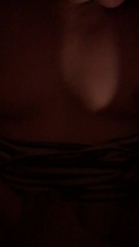 Em nứng cái được anh chịch tơi tả